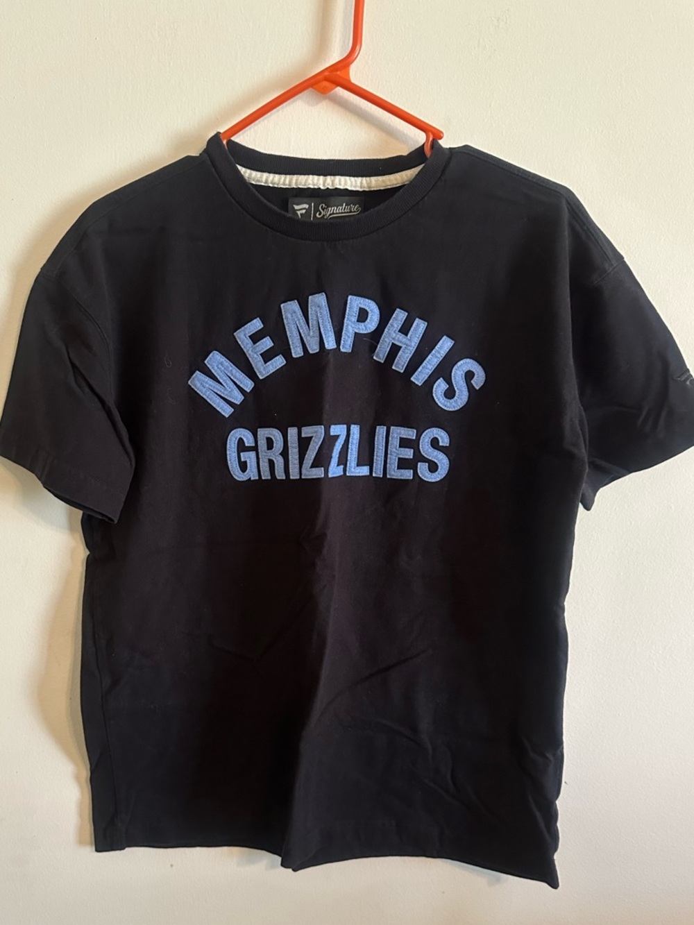 Vintage Memphis Grizzlies Stitched Black Tee with Blue Lettering